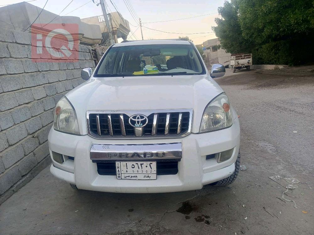 تۆیۆتا لاندكروزر پرادۆ